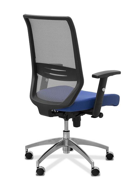 Кресло для сотрудников Aero
