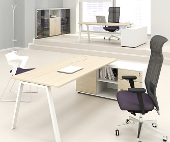 Мебель для сотрудников Arena