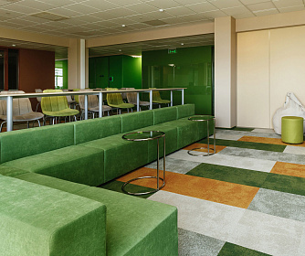 Офисный диван VITA