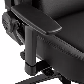 Геймерское кресло Everprof Blackshot