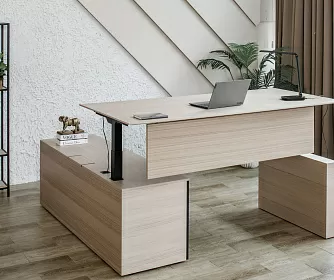 Кабинет руководителя Tesla